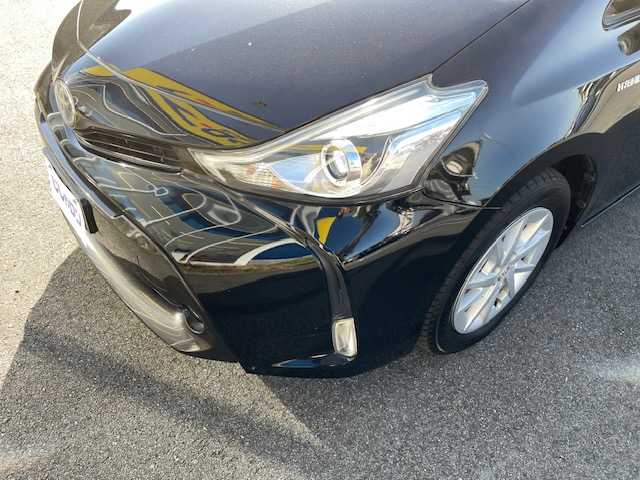 トヨタ プリウス α G 福島県 2015(平27)年 10.5万km アティチュードブラックマイカ (株)IDOMが運営する【じしゃロンいわき店】の自社ローン対象車両になります。こちらは現金ご利用時の価格です。自社ローンご希望の方は別途その旨お申付け下さい。/登録時走行距離104745km/ストラーダ製カーナビゲーション/型番：CN-RS01WD/バックカメラ/プッシュスタート/スマートキー/衝突軽減システム/レーンキープアシスト/オートハイビーム/ドライブレコーダー/サイドバイザー/フロアマット/ETC