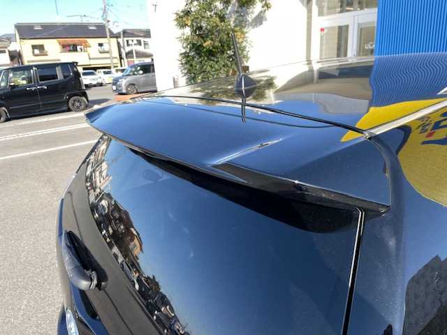 トヨタ プリウス α G 福島県 2015(平27)年 10.5万km アティチュードブラックマイカ (株)IDOMが運営する【じしゃロンいわき店】の自社ローン対象車両になります。こちらは現金ご利用時の価格です。自社ローンご希望の方は別途その旨お申付け下さい。/登録時走行距離104745km/ストラーダ製カーナビゲーション/型番：CN-RS01WD/バックカメラ/プッシュスタート/スマートキー/衝突軽減システム/レーンキープアシスト/オートハイビーム/ドライブレコーダー/サイドバイザー/フロアマット/ETC