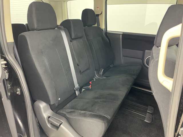 三菱 デリカＤ：５ D－Power package 道央・札幌 2018(平30)年 4.9万km ダイヤモンドブラックマイカ ・4WD/・ディーゼル/・寒冷地仕様/・アルパイン9インチナビ/・BT&CD&DVD&フルセグTV/・両側パワースライドドア/・クルーズコントロール/・パドルシフト/・前席シートヒーター/・ドライブモードセレクター/・ビルトインETC/・オートライト/・フォグランプ/・スマートキー/・積込スタッドレス社外AW付