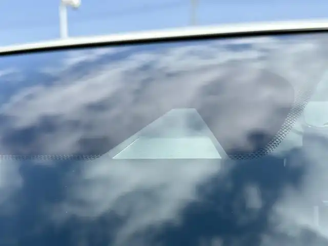 日産 ノート e－パワー ニスモ 栃木県 2017(平29)年 1.7万km ブリリアントホワイトパール KENWOODナビ/CD・DVD再生/フルセグTV/アラウンドビューモニター/エマージェンシーブレーキ/デジタルインナーミラー/スマートキー/プッシュスタート /ドライブレコーダー/LEDライト/オートライト /ETC/横滑り防止装置