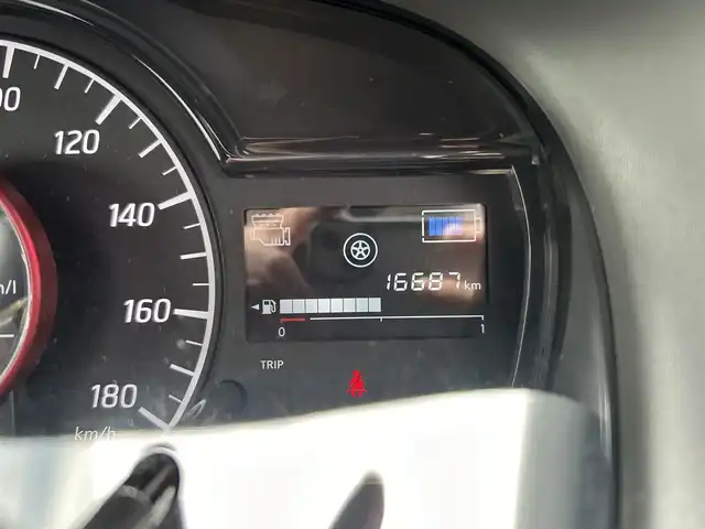 日産 ノート e－パワー ニスモ 栃木県 2017(平29)年 1.7万km ブリリアントホワイトパール KENWOODナビ/CD・DVD再生/フルセグTV/アラウンドビューモニター/エマージェンシーブレーキ/デジタルインナーミラー/スマートキー/プッシュスタート /ドライブレコーダー/LEDライト/オートライト /ETC/横滑り防止装置