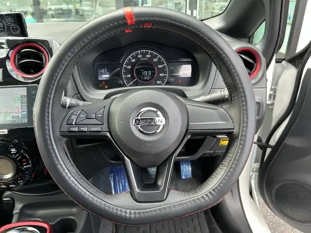 日産 ノート e－パワー ニスモ 栃木県 2017(平29)年 1.7万km ブリリアントホワイトパール KENWOODナビ/CD・DVD再生/フルセグTV/アラウンドビューモニター/エマージェンシーブレーキ/デジタルインナーミラー/スマートキー/プッシュスタート /ドライブレコーダー/LEDライト/オートライト /ETC/横滑り防止装置