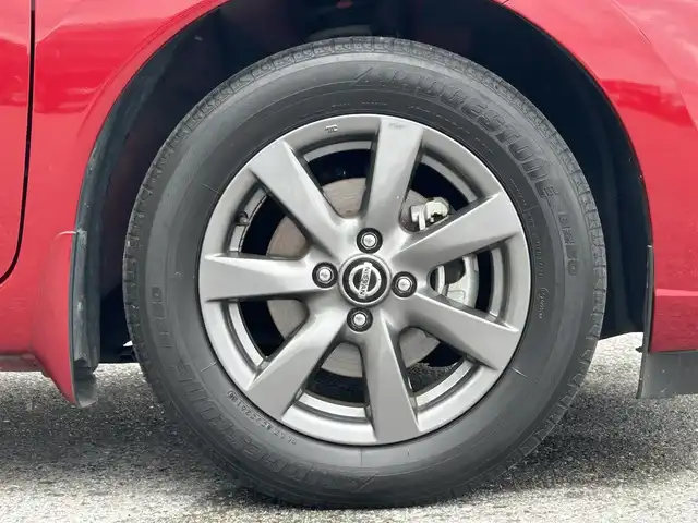 日産 ノート e－パワー X Bアロー 滋賀県 2018(平30)年 3.7万km ガーネットレッド/スーパーブラック 2トーン ガソリン（ハイブリッド）/2WD(FF)/CVT/7インチ純正ナビ【MM318D-W】/（FM/AM/CD/DVD/Bluetooth）/プリクラッシュブレーキアシスト	/踏み間違い防止アシスト	/ヒルスタート（坂道発進）アシスト	/レーンキープアシスト	/クルーズコントロール/コーナー・バックセンサー（ソナー）/バックカメラ/ETC/横滑り防止/ドライブレコーダー/オートライト/プッシュスタート/フロアマット/電格ミラー/ステアリングスイッチ/パワーウィンドウ/オートエアコン/フォグランプ