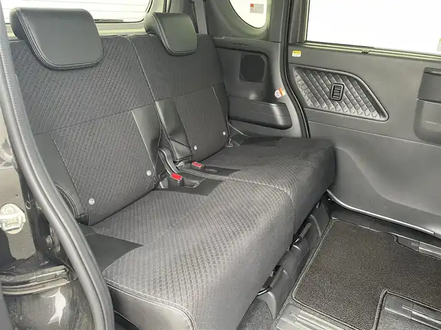 ダイハツ タント カスタム RS 福岡県 2022(令4)年 4.3万km ブラックマイカメタリック スマートアシスト/衝突軽減/レーンキープアシスト/パーキングセンサー/純正９インチナビ（ＮＭＺＮ－Ｙ７２ＤＳ）/フルセグTV/CD/DVD/SD/BT/HDMI/全周囲カメラ/両側パワースライドドア/レーダークルーズコントロール/ハーフレザーシート/前席シートヒーター/純正１５ＡＷ/ビルトインETC/LEDヘッドライト/フォグランプ/電動パーキング/ブレーキホールド/シートバックテーブル/ロールサンシェード/テレビキャンセラー