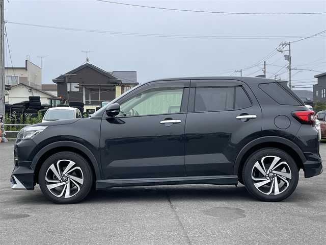 トヨタ ライズ Z 道央・札幌 2020(令2)年 7万km ブラックマイカメタリック ４WD/寒冷地仕様/純正ディスプレイオーディオ/AM/FM/BT/フルセグ/衝突被害軽減ブレーキ/横滑り防止装置/レーダークルーズコントロール/レーンキープアシスト/コーナーセンサー/パノラミックビューモニター/ETC/ドライブレコーダー/アイドリングストップ/ワイパーデアイサー/前席シートヒーター/革巻きステアリング/ステアリングリモコン/プッシュスタート/スマートキー/LEDヘッドライト/オートライト/フォグランプ/電動格納ミラー/ウィンカーミラー/純正フロアマット/ドアバイザー/社外エンジンスターター