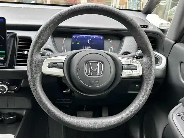 ホンダ フィット ベーシック 埼玉県 2022(令4)年 2.2万km プレミアムクリスタルレッドM ワンオーナー/登録時21180km/Panasonicナビ　CN-F1X10LD/バックカメラ/前後ドラレコ/フルセグTV/Bluetooth/ETC/クルコン/踏み間違い衝突軽減/クリアランスソナー/オートブレーキホールド