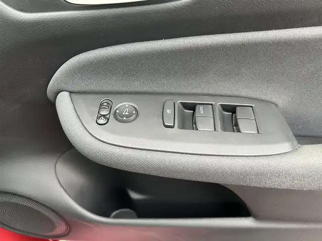 ホンダ フィット ベーシック 埼玉県 2022(令4)年 2.2万km プレミアムクリスタルレッドM ワンオーナー/登録時21180km/Panasonicナビ　CN-F1X10LD/バックカメラ/前後ドラレコ/フルセグTV/Bluetooth/ETC/クルコン/踏み間違い衝突軽減/クリアランスソナー/オートブレーキホールド