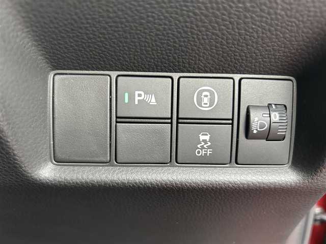 ホンダ フィット ベーシック 埼玉県 2022(令4)年 2.2万km プレミアムクリスタルレッドM ワンオーナー/登録時21180km/Panasonicナビ　CN-F1X10LD/バックカメラ/前後ドラレコ/フルセグTV/Bluetooth/ETC/クルコン/踏み間違い衝突軽減/クリアランスソナー/オートブレーキホールド