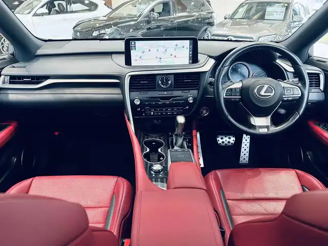 レクサス ＲＸ 300 Fスポーツ 大阪府 2020(令2)年 3.2万km グラファイトブラックガラスフレーク ムーンルーフ/HUD/赤黒レザー/パワーシート/Dシートメモリ/エアシートヒーター/ステアリングヒーター/純正ナビ/TV/バック・サイドカメラ/純正20インチAW/三眼LEDヘッドライト/ACC/ブラインドスポット/電動リアゲート/クリアランスソナー/ETC/ドラレコ