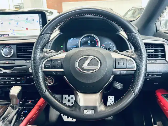 レクサス ＲＸ 300 Fスポーツ 大阪府 2020(令2)年 3.2万km グラファイトブラックガラスフレーク ムーンルーフ/HUD/赤黒レザー/パワーシート/Dシートメモリ/エアシートヒーター/ステアリングヒーター/純正ナビ/TV/バック・サイドカメラ/純正20インチAW/三眼LEDヘッドライト/ACC/ブラインドスポット/電動リアゲート/クリアランスソナー/ETC/ドラレコ