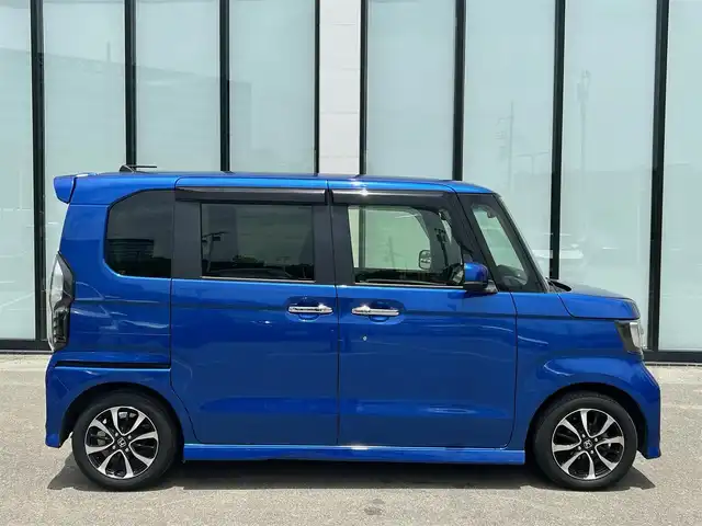 ホンダ Ｎ ＢＯＸ カスタム G EX ホンダセンシング 大阪府 2018(平30)年 4.1万km ブリリアントスポーティブルーメタリック2トーン 純正８インチナビ/   フルセグTV/CD/DVD/Bluetooth/USB/バックモニター/衝突軽減ブレーキ/横滑り防止装置/コーナーセンサー/両側パワースライドドア/レーダークルーズコントロール/レーンキープアシスト/ドライブレコーダー/純正14インチアルミホイール/純正フロアマット/プッシュスタート/スマートキー/ＥＴＣ/ＬＥＤ