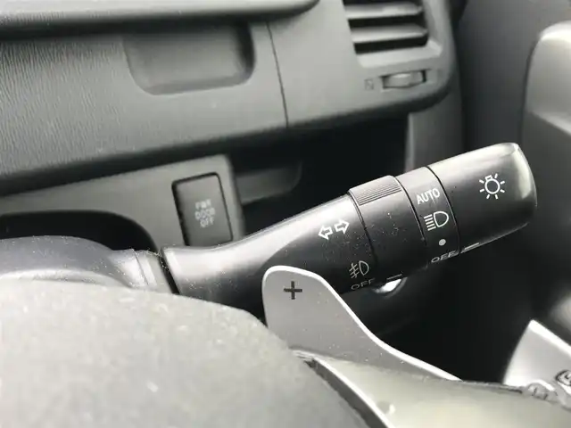 トヨタ ヴォクシー ZS 煌Ⅱ 富山県 2012(平24)年 5.7万km グレーメタリック 純正ナビ/フルセグTV/Bluetooth/バックカメラ/両側パワースライドドア/プッシュスタート/スマートキー/ETC/ステアリングスイッチ/革巻きステアリング/パドルシフト/オートライト/ウインカーミラー/フォグランプ