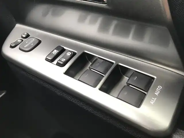 トヨタ ヴォクシー ZS 煌Ⅱ 富山県 2012(平24)年 5.7万km グレーメタリック 純正ナビ/フルセグTV/Bluetooth/バックカメラ/両側パワースライドドア/プッシュスタート/スマートキー/ETC/ステアリングスイッチ/革巻きステアリング/パドルシフト/オートライト/ウインカーミラー/フォグランプ