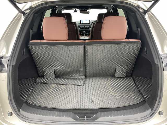 マツダ ＣＸ－８ XD エクスクルーシブモード 岡山県 2021(令3)年 4.2万km プラチナクォーツメタリック 純正10.25インチSDナビ/(Bluetooth/フルセグ/Carplay/USB)/サンルーフ/BOSEサウンド/衝突軽減ブレーキ/アラウンドビューモニター/シートヒーター/エアシート/LEDヘッドライト/ETC/ドライブレコーダー/ワイヤレス充電/ブラインドスポットモニター/ステアリングヒーター/パワーシート/電動リアゲート/前後コーナーセンサー/パーキングアシスト/オートハイビーム