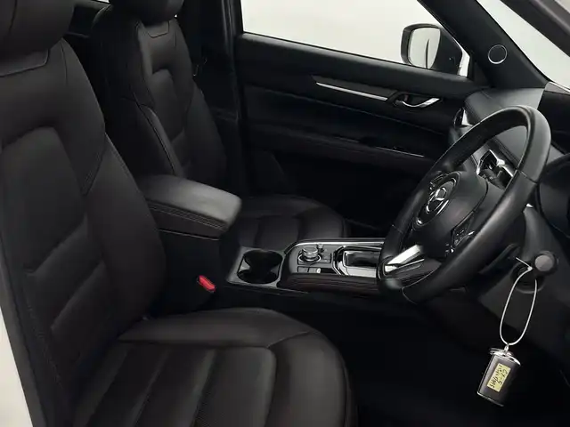 マツダ ＣＸ－５ XD エクスクルーシブモード 新潟県 2021(令3)年 3.9万km スノーフレイクホワイトパールマイカ 4WD/BOSEサウンド/純正ナビ/　　フルセグ/BT/FM/AM/USB/アラウンドビューモニター/パワーバックドア/レーダークルーズコントロール/レザーシート/パワーシート/メモリーシート/エアシート/シートヒーター/LEDオートライト/オートマチックハイビーム/純正19インチアルミホイール/ステアリングスイッチ/パドルシフト/ステアリングヒーター/レーンキープ/コーナーセンサー/オートブレーキホールド/USBポート/スマートキー/ETC