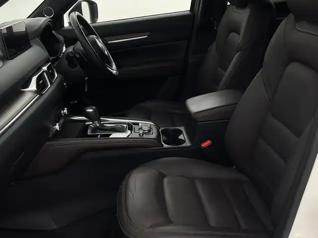 マツダ ＣＸ－５ XD エクスクルーシブモード 新潟県 2021(令3)年 3.9万km スノーフレイクホワイトパールマイカ 4WD/BOSEサウンド/純正ナビ/　　フルセグ/BT/FM/AM/USB/アラウンドビューモニター/パワーバックドア/レーダークルーズコントロール/レザーシート/パワーシート/メモリーシート/エアシート/シートヒーター/LEDオートライト/オートマチックハイビーム/純正19インチアルミホイール/ステアリングスイッチ/パドルシフト/ステアリングヒーター/レーンキープ/コーナーセンサー/オートブレーキホールド/USBポート/スマートキー/ETC