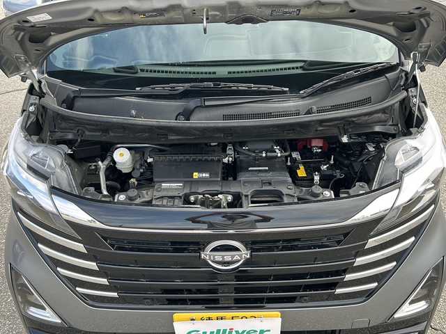 日産 ルークス HWS Gターボ プロパイロットED 富山県 2023(令5)年 0.4万km チタニウムグレーメタリック 純正ＳＤナビ　/フルセグ　/両側電動スライドドア　/プロパイロット　/全方位カメラ　/禁煙車　/バックカメラ　/コーナーセンサー　/ターボ　/４ＷＤ　/ＬＥＤヘッドライト　/レーダークルーズコントロール　/スマートキー/シートヒーター/ドライブレコーダー/純正アルミホイール/ウィンカーミラー/電動格納ミラー/アイドリングストップ/ワンオーナー/ビルトインETC/プッシュスタート