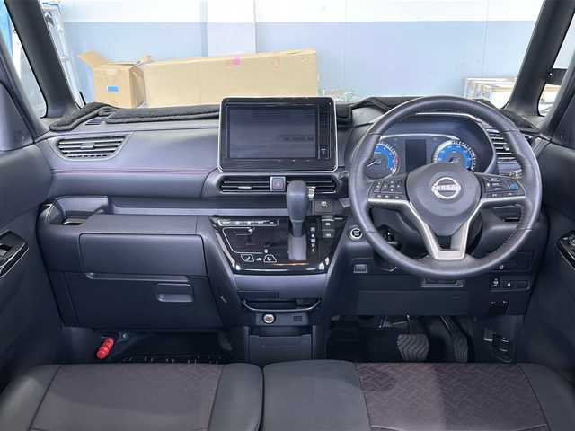 日産 ルークス HWS Gターボ プロパイロットED 富山県 2023(令5)年 0.4万km チタニウムグレーメタリック 純正ＳＤナビ　/フルセグ　/両側電動スライドドア　/プロパイロット　/全方位カメラ　/禁煙車　/バックカメラ　/コーナーセンサー　/ターボ　/４ＷＤ　/ＬＥＤヘッドライト　/レーダークルーズコントロール　/スマートキー/シートヒーター/ドライブレコーダー/純正アルミホイール/ウィンカーミラー/電動格納ミラー/アイドリングストップ/ワンオーナー/ビルトインETC/プッシュスタート