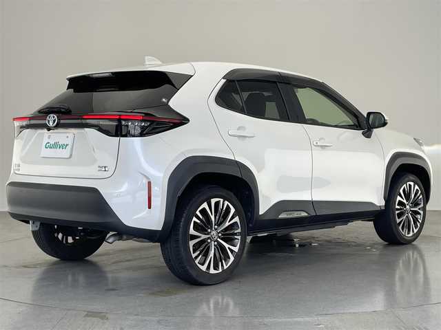 トヨタ ヤリスクロス ハイブリッド Z 愛知県 2020(令2)年 4.4万km ホワイトパールクリスタルシャイン 純正8型ディスプレイオーディオ　フルセグTV　Bluetooth　/ハーフレザー　シートヒーター　バックカメラ　前方ドラレコ　/セーフティセンス　衝突軽減　追従クルコン　車線逸脱　LEDオートライト　コーナーセンサー　パワーシート　ETC　禁煙車
