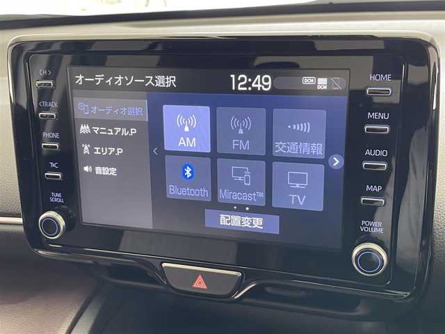 トヨタ ヤリスクロス ハイブリッド Z 愛知県 2020(令2)年 4.4万km ホワイトパールクリスタルシャイン 純正8型ディスプレイオーディオ　フルセグTV　Bluetooth　/ハーフレザー　シートヒーター　バックカメラ　前方ドラレコ　/セーフティセンス　衝突軽減　追従クルコン　車線逸脱　LEDオートライト　コーナーセンサー　パワーシート　ETC　禁煙車