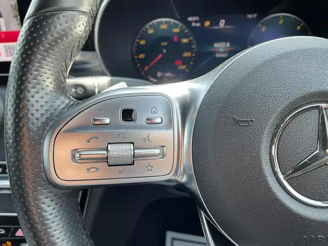 メルセデス・ベンツ Ｃ２２０ｄ ローレウスエディション 滋賀県 2019(令1)年 4.5万km ポーラホワイト 黒革シート/前席シートヒーター/前席パワーシート/レーダーセーフティパッケージ/アクティブブレーキアシスト/ACC/LKA/BSM/衝突軽減ブレーキ/純正ナビ/フルセグTV/BT/USB/バックカメラ/ドラレコ前後/パワーバックドア