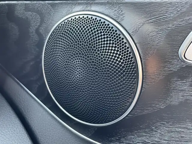 メルセデス・ベンツ Ｃ２２０ｄ ローレウスエディション 滋賀県 2019(令1)年 4.5万km ポーラホワイト 黒革シート/前席シートヒーター/前席パワーシート/レーダーセーフティパッケージ/アクティブブレーキアシスト/ACC/LKA/BSM/衝突軽減ブレーキ/純正ナビ/フルセグTV/BT/USB/バックカメラ/ドラレコ前後/パワーバックドア