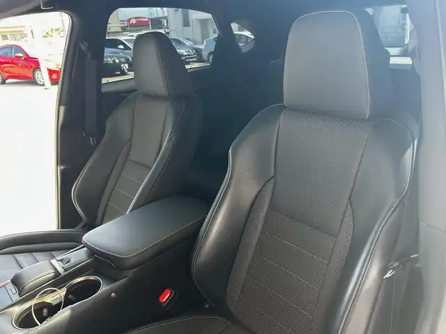 レクサス ＮＸ 300 富山県 2020(令2)年 3.7万km パール ワンオーナー/純正ナビ/AM/FMラジオ/CD/DVD再生/Bluetooth接続/フルセグTV/前後ドラレコ/ヘッドアップディスプレイ/サンルーフ/アイドリングストップ/ACC/プッシュスタート/レザーシート/D/N席パワーシート/D/N席シートヒーター/D/N席エアシート/ETC/バックカメラ