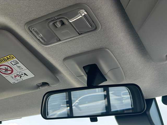 トヨタ タンク X S 岐阜県 2017(平29)年 12.1万km マゼンタベリーマイカM 登録時走行距離120405m/社外７型ナビ/ワンセグＴＶ/CDチェンジャー/AUX/バックカメラ/コーナーセンサー後方/ハロゲンライト/オートライト/ビルトインＥＴＣ/プッシュスタート/スマートキー/スペアキー一本/サイドアンダーミラー/衝突被害軽減システム/片側パワースライドドア/横滑り防止装置/パワーステアリング/パワーウィンドウ/アイドリングストップ