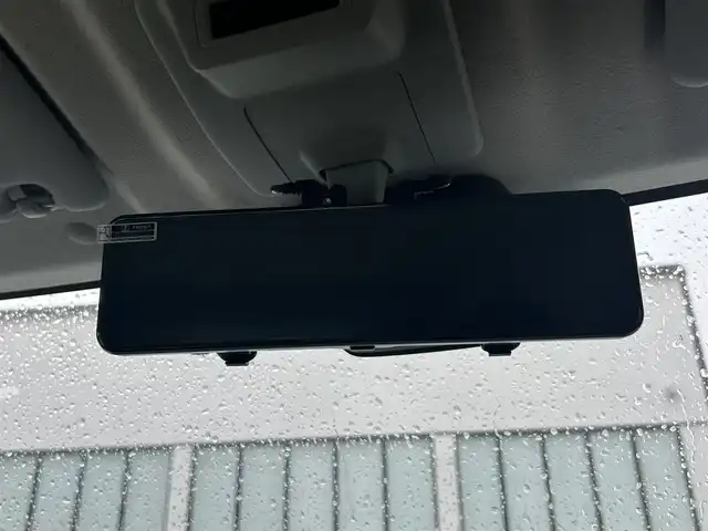 スズキ ジムニー XC 大阪府 2024(令6)年 1.5万km ミディアムグレー 社外ナビ　/　 ＴＶ/CD/DVD/Bluetooth　/バックモニター　/衝突軽減ブレーキ/リアコーナーセンサー　/前席シートヒーター　/スマートルームミラー/クルーズコントロール/レーンキープアシスト　/アイドリングストップ/前方ドライブレコーダー/純正フロアマット/純正16インチアルミホイール/ルーフレール/プッシュスタート　/スマートキー　/ＥＴＣ/ＬＥＤ