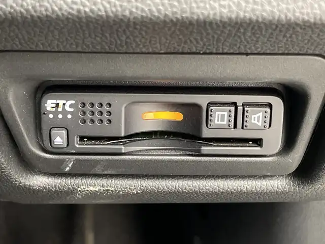 ホンダ ステップワゴン スパーダ ホンダセンシング 群馬県 2018(平30)年 3.2万km プラチナホワイトパール 純正９型ナビ　純正１１．６型後席モニター　アダプティブクルーズコントロール　バックカメラ　レーンキープアシスト　両側パワースライドドア　ＬＥＤヘッドライト　ＥＴＣ２．０　純正アルミホイール　禁煙車