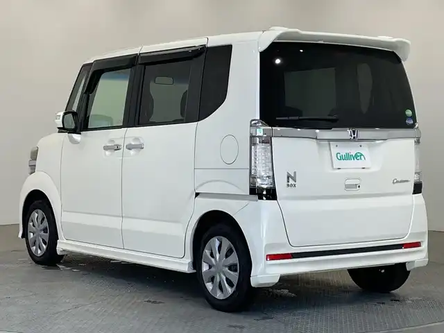 ホンダ Ｎ ＢＯＸ カスタム G 栃木県 2012(平24)年 4.3万km プレミアムホワイトパール 純正オーディオ/（CD/USB/AUX/iPod）/両側スライドドア/禁煙車/オートライト/横滑り防止装置/フォグランプ/スマートキー/プッシュスタート/アイドリングストップ/純正フロアマット/エンジンスターター/サマータイヤ積込