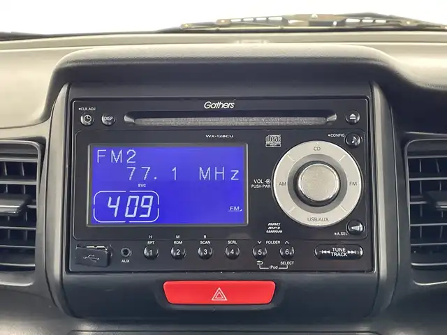 ホンダ Ｎ ＢＯＸ カスタム G 栃木県 2012(平24)年 4.3万km プレミアムホワイトパール 純正オーディオ/（CD/USB/AUX/iPod）/両側スライドドア/禁煙車/オートライト/横滑り防止装置/フォグランプ/スマートキー/プッシュスタート/アイドリングストップ/純正フロアマット/エンジンスターター/サマータイヤ積込