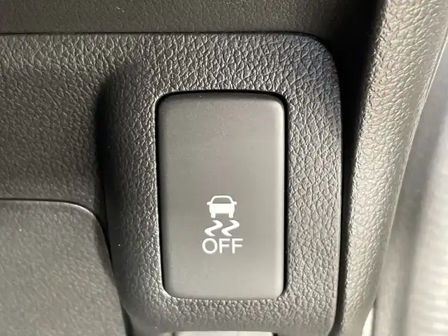 ホンダ Ｎ ＢＯＸ カスタム G 栃木県 2012(平24)年 4.3万km プレミアムホワイトパール 純正オーディオ/（CD/USB/AUX/iPod）/両側スライドドア/禁煙車/オートライト/横滑り防止装置/フォグランプ/スマートキー/プッシュスタート/アイドリングストップ/純正フロアマット/エンジンスターター/サマータイヤ積込