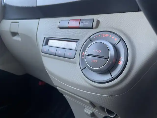 ダイハツ タント エグゼ G 兵庫県 2010(平22)年 7.1万km パールホワイトⅢ キーレス/ディスプレイオーディオ/バックカメラ/Bluetooth接続/オートエアコン/社内イルミ/社外アルミホイール/ETC/LEDヘッドライト/純正フロアマット