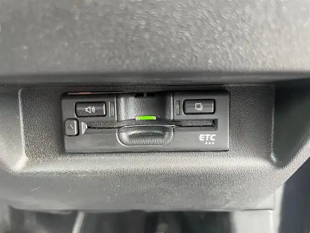 スズキ ジムニー XC 栃木県 2024(令6)年 0.7万km ブルーイッシュブラックパール3 スズキセーフティサポート/社外ナビ/フルセグTV/DVD/Bluetooth/ETC/シートカバー/シートヒーター/クルーズコントロール/スマートキー/プッシュスタート/アイドリングストップ/LEDヘッドライト/フォグランプ/オートハイビーム/社外16インチAW/OPENCOUNTRY　ホワイトレターR/Tタイヤ/サイド/カーテンエアバッグ/保証書/取説