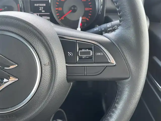 スズキ ジムニー XC 栃木県 2024(令6)年 0.7万km ブルーイッシュブラックパール3 スズキセーフティサポート/社外ナビ/フルセグTV/DVD/Bluetooth/ETC/シートカバー/シートヒーター/クルーズコントロール/スマートキー/プッシュスタート/アイドリングストップ/LEDヘッドライト/フォグランプ/オートハイビーム/社外16インチAW/OPENCOUNTRY　ホワイトレターR/Tタイヤ/サイド/カーテンエアバッグ/保証書/取説