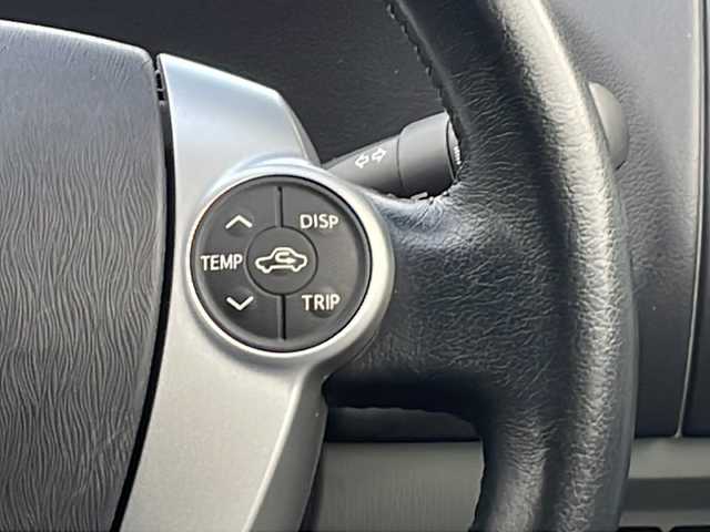 トヨタ プリウス α G ツーリングセレクション 熊本県 2012(平24)年 9万km ホワイトパールクリスタルシャイン (株)IDOMが運営する【じしゃロン熊本店】の自社ローン専用車両になります。/こちらは現金またはオートローンご利用時の価格です。自社ローンご希望の方は別途その旨お申付け下さい /社外ナビ　/フルセグＴＶ　/Ｂｌｕｅｔｏｏｔｈ　/ビルトインＥＴＣ　/スカイルーフ　/クルーズコントロール　/Ｗ＋サイドエアバッグ　/カーテンエアバッグ　/ステアリングスイッチ　/プッシュスタート　/スマートキー