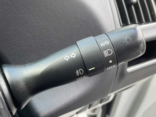 トヨタ プリウス α G ツーリングセレクション 熊本県 2012(平24)年 9万km ホワイトパールクリスタルシャイン (株)IDOMが運営する【じしゃロン熊本店】の自社ローン専用車両になります。/こちらは現金またはオートローンご利用時の価格です。自社ローンご希望の方は別途その旨お申付け下さい /社外ナビ　/フルセグＴＶ　/Ｂｌｕｅｔｏｏｔｈ　/ビルトインＥＴＣ　/スカイルーフ　/クルーズコントロール　/Ｗ＋サイドエアバッグ　/カーテンエアバッグ　/ステアリングスイッチ　/プッシュスタート　/スマートキー