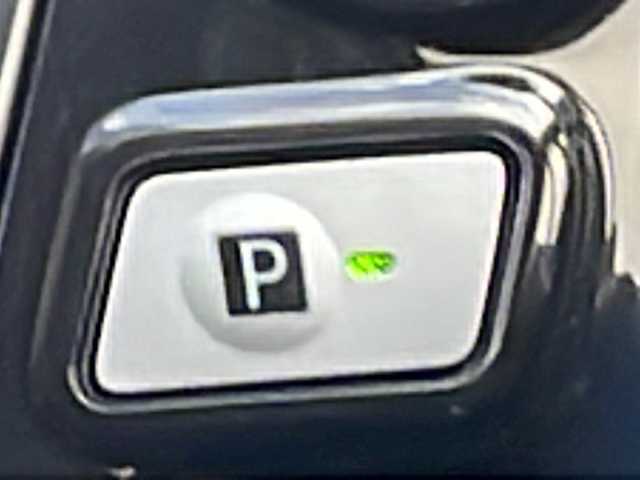 トヨタ プリウス α G ツーリングセレクション 熊本県 2012(平24)年 9万km ホワイトパールクリスタルシャイン (株)IDOMが運営する【じしゃロン熊本店】の自社ローン専用車両になります。/こちらは現金またはオートローンご利用時の価格です。自社ローンご希望の方は別途その旨お申付け下さい /社外ナビ　/フルセグＴＶ　/Ｂｌｕｅｔｏｏｔｈ　/ビルトインＥＴＣ　/スカイルーフ　/クルーズコントロール　/Ｗ＋サイドエアバッグ　/カーテンエアバッグ　/ステアリングスイッチ　/プッシュスタート　/スマートキー