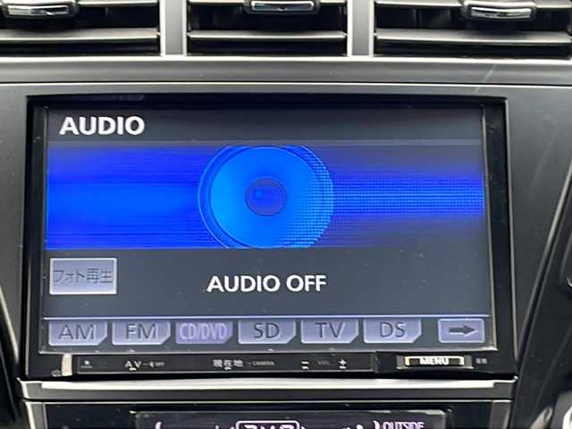 トヨタ プリウス α G ツーリングセレクション 熊本県 2012(平24)年 9万km ホワイトパールクリスタルシャイン (株)IDOMが運営する【じしゃロン熊本店】の自社ローン専用車両になります。/こちらは現金またはオートローンご利用時の価格です。自社ローンご希望の方は別途その旨お申付け下さい /社外ナビ　/フルセグＴＶ　/Ｂｌｕｅｔｏｏｔｈ　/ビルトインＥＴＣ　/スカイルーフ　/クルーズコントロール　/Ｗ＋サイドエアバッグ　/カーテンエアバッグ　/ステアリングスイッチ　/プッシュスタート　/スマートキー