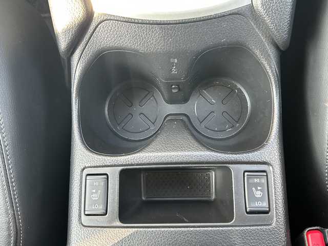 日産 エクストレイル モード・プレミア オーテック30th 愛媛県 2017(平29)年 5.2万km ダイヤモンドブラック 純正ナビ/Bluetooth/SD/ワンセグ/バックカメラ/パワーバックドア/レザーシート/前席シートヒーター/ドライブレコーダー前のみ/社外18インチAW/ETC/オートLEDヘッドライト/プッシュスタート/アイドリングストップ/純正フロアマット