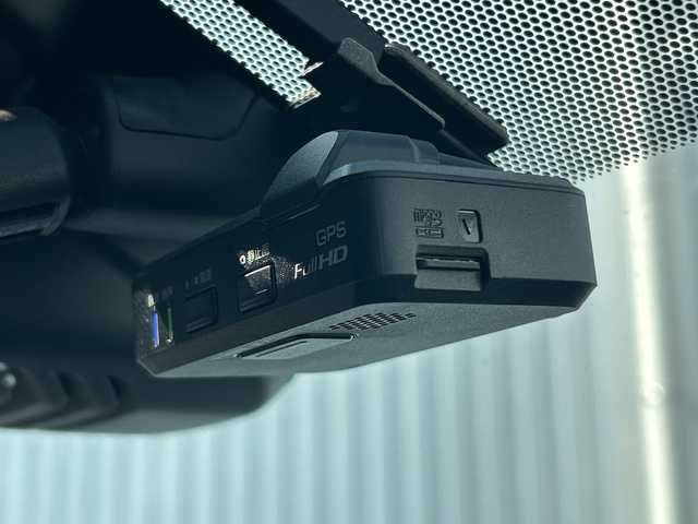 日産 エクストレイル モード・プレミア オーテック30th 愛媛県 2017(平29)年 5.2万km ダイヤモンドブラック 純正ナビ/Bluetooth/SD/ワンセグ/バックカメラ/パワーバックドア/レザーシート/前席シートヒーター/ドライブレコーダー前のみ/社外18インチAW/ETC/オートLEDヘッドライト/プッシュスタート/アイドリングストップ/純正フロアマット