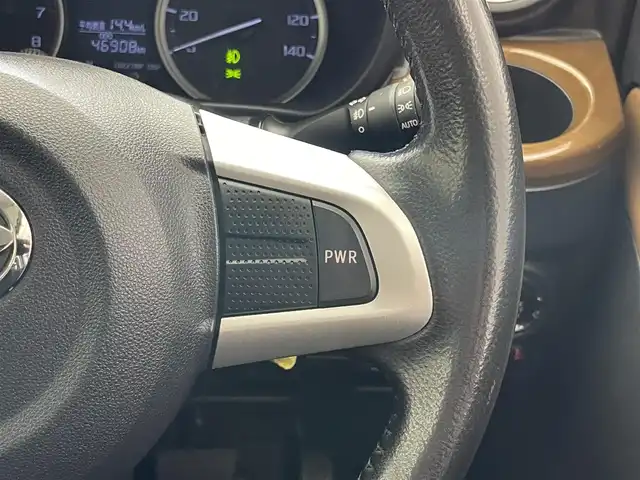 ダイハツ キャスト スタイル GプライムコレSAⅢ 愛知県 2017(平29)年 4.7万km ブラックマイカメタリック 純正８型ナビ　バックカメラ　禁煙車　ＨＤＭＩ　フルセグ　ＤＶＤ　スマアシIII　シートヒーター　ＬＥＤライト　フォグ　純正フロアマット　オートハイビーム　Ｂｌｕｅｔｏｏｔｈ　ＵＳＢ接続　衝突軽減　車線逸脱　純正１５インチAW　プッシュスタート　スマートキー