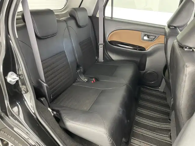 ダイハツ キャスト スタイル GプライムコレSAⅢ 愛知県 2017(平29)年 4.7万km ブラックマイカメタリック 純正８型ナビ　バックカメラ　禁煙車　ＨＤＭＩ　フルセグ　ＤＶＤ　スマアシIII　シートヒーター　ＬＥＤライト　フォグ　純正フロアマット　オートハイビーム　Ｂｌｕｅｔｏｏｔｈ　ＵＳＢ接続　衝突軽減　車線逸脱　純正１５インチAW　プッシュスタート　スマートキー