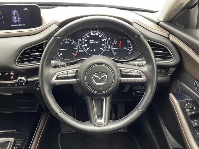 マツダ ＣＸ－３０ XD Lパッケージ 千葉県 2021(令3)年 2.7万km ポリメタルグレーM ワンオーナー　/純正メモリーナビ　/フルセグTV　/全方位モニター/前後ドライブレコーダー/HDMI Bluetooth AppleCarPlay AndroidAuto /USB SD DVD CD　/黒革シート　/運転席パワーシート/前席シートヒーター/パワーバックドア/ステアリングヒーター/追従クルーズコントロール　/衝突被害軽減ブレーキ/レーンキープアシスト/ETC/ブラインドスポットモニター/前後コーナーセンサー/LEDヘッドライト/オートハイビーム/パドルシフト/アイドリングストップ/スマートキー×２/純正フロアマット/保証書/取扱説明書