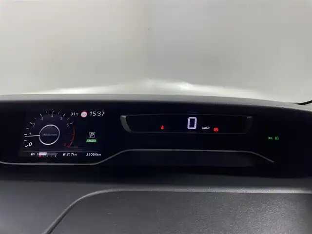 日産 セレナ ハイウェイスター V 大阪府 2019(令1)年 3.2万km ダークメタルグレー/ダイヤモンドブラック ProPILOT 純正9incナビ(フルセグ/DVD再生/Bluetooth) 360カメラ ETC 両側パワースライドドア 衝突軽減 レーダークルコン クリアランスソナー パークアシスト ドラレコ