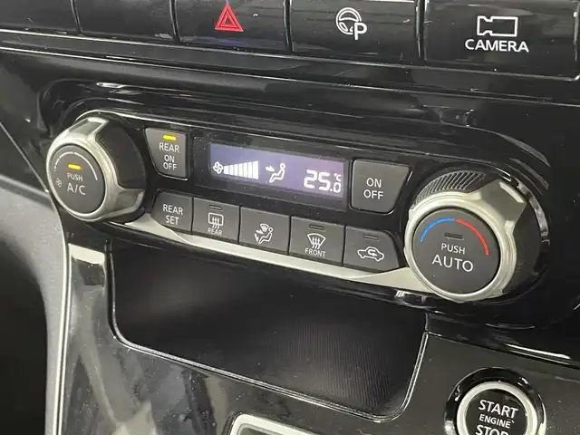 日産 セレナ ハイウェイスター V 大阪府 2019(令1)年 3.2万km ダークメタルグレー/ダイヤモンドブラック ProPILOT 純正9incナビ(フルセグ/DVD再生/Bluetooth) 360カメラ ETC 両側パワースライドドア 衝突軽減 レーダークルコン クリアランスソナー パークアシスト ドラレコ