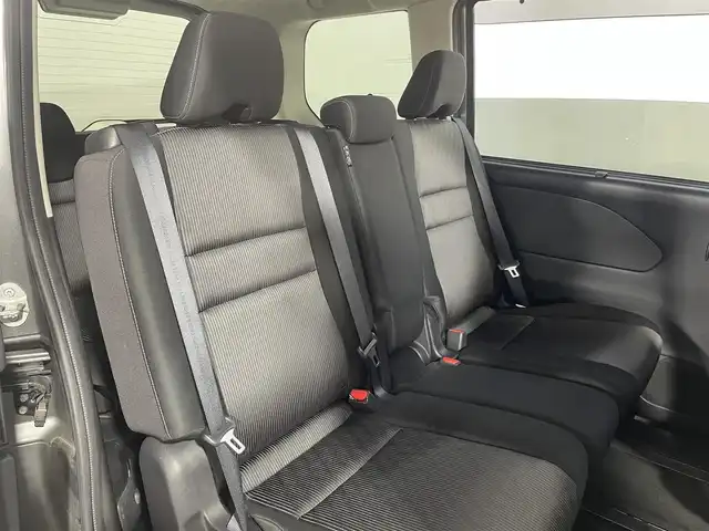 日産 セレナ ハイウェイスター V 大阪府 2019(令1)年 3.2万km ダークメタルグレー/ダイヤモンドブラック ProPILOT 純正9incナビ(フルセグ/DVD再生/Bluetooth) 360カメラ ETC 両側パワースライドドア 衝突軽減 レーダークルコン クリアランスソナー パークアシスト ドラレコ
