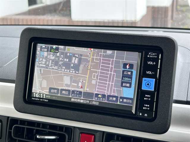 ダイハツ ムーヴ キャンバス ストライプス G 静岡県 2024(令6)年 0.2万km シャイニングホワイトパール/レイクブルーメタリック スマートアシスト/純正メモリーナビ/ＤＶＤ再生/フルセグＴＶ/ＢＴオーディオ/バックカメラ/シートヒーター/両側電動スライドドア/ＬＥＤヘッド/オートハイビーム/フォグライト/保温機能付きホットカップホルダー/純正フロアマット