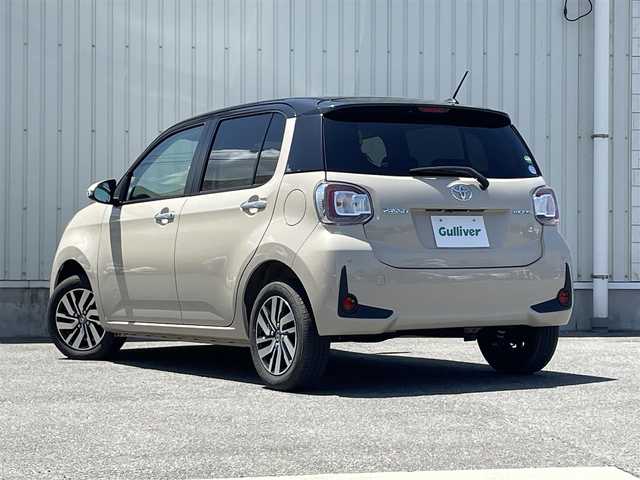 トヨタ パッソ モーダ　Gパッケージ 山形県 2020(令2)年 9万km ブラックマイカメタリック/パウダリーベージュメタリック 2トーン 衝突被害軽減システム/純正SDナビ/　　【CD　DVD　BT　ワンセグ　AUX】/バックカメラ/LEDオートライト/オートマチックハイビーム/フォグランプ/純正14インチアルミホイール/アイドリングストップ/コーナーセンサー/横滑り防止装置/電動格納ウィンカーミラー/スマートキー×２/ETC
